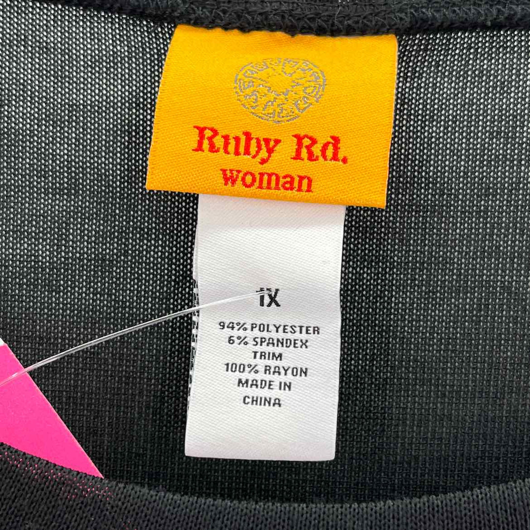 Size 1X Ruby Rd Black Shirt