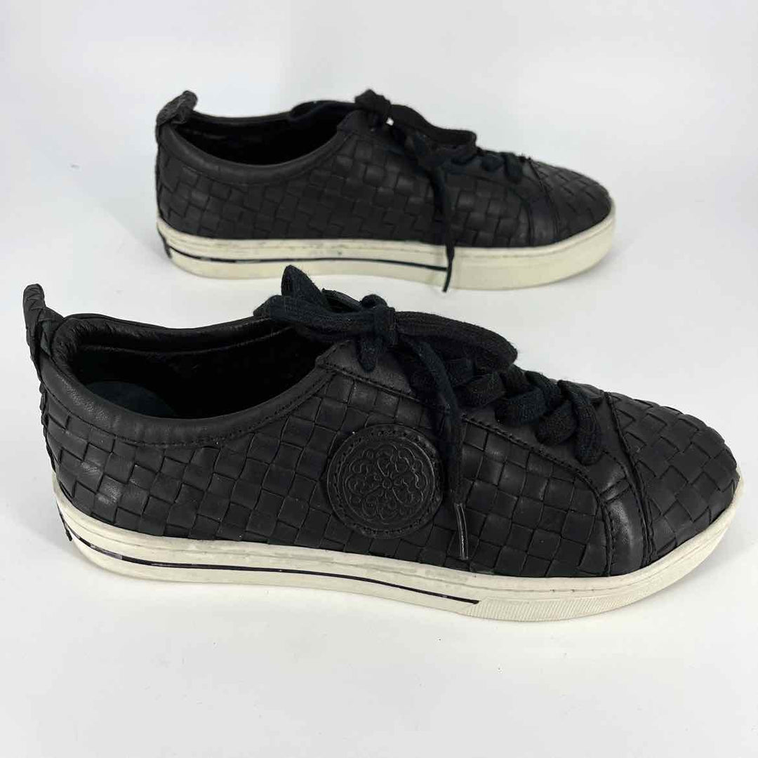 Shoe Size 9.5 BRIGHTON Black Leather Sneakers