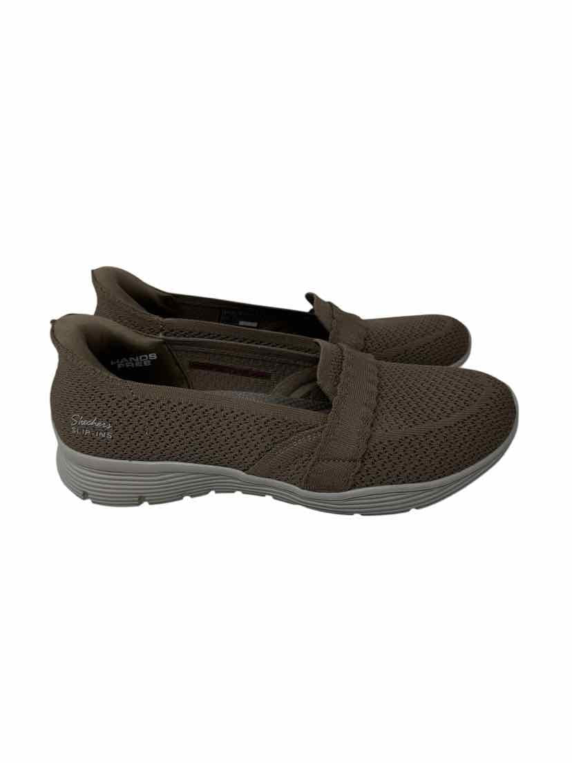 Shoe Size 8.5 Sketchers Tan Flats