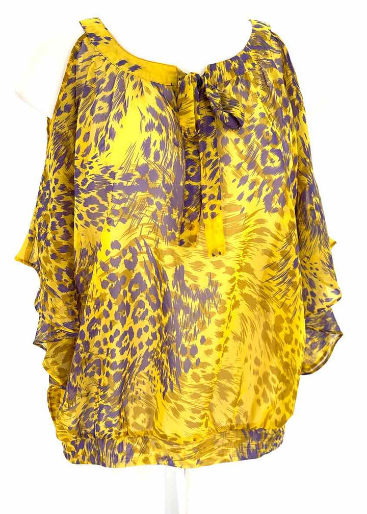 Size M Jennifer Lopez Yellow Shirt