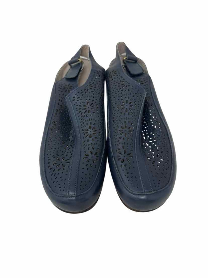 Shoe Size 10 EASY SPIRIT Navy Leather Flats