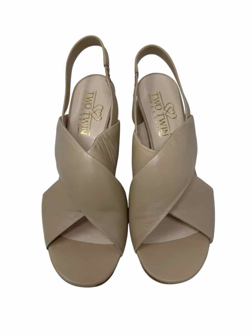Shoe Size 39 Tan Sandals