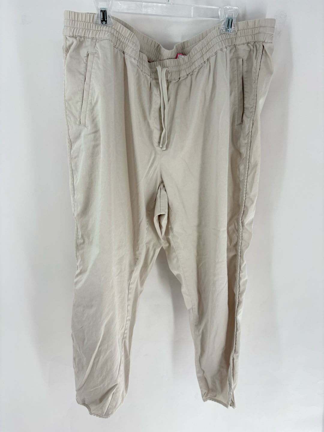 Size 3X J JILL Tan Capri