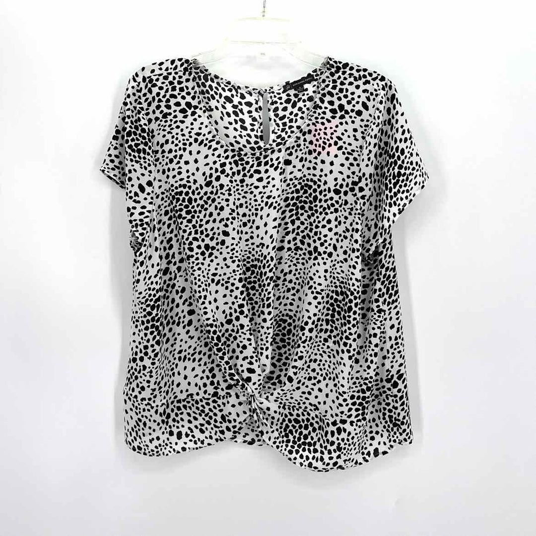 Size XL Adrianna Papell Black/White Shirt