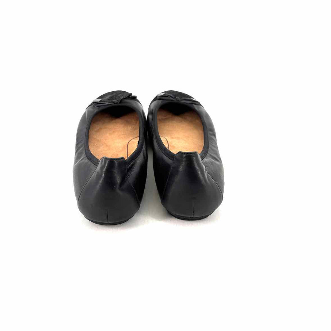 Shoe Size 8.5 VIONIC Black Leather Flats