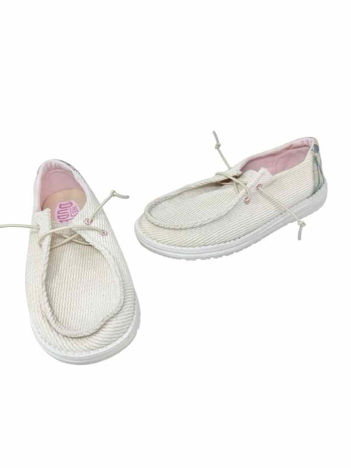 Shoe Size 8 HEY DUDE Cream Sneakers