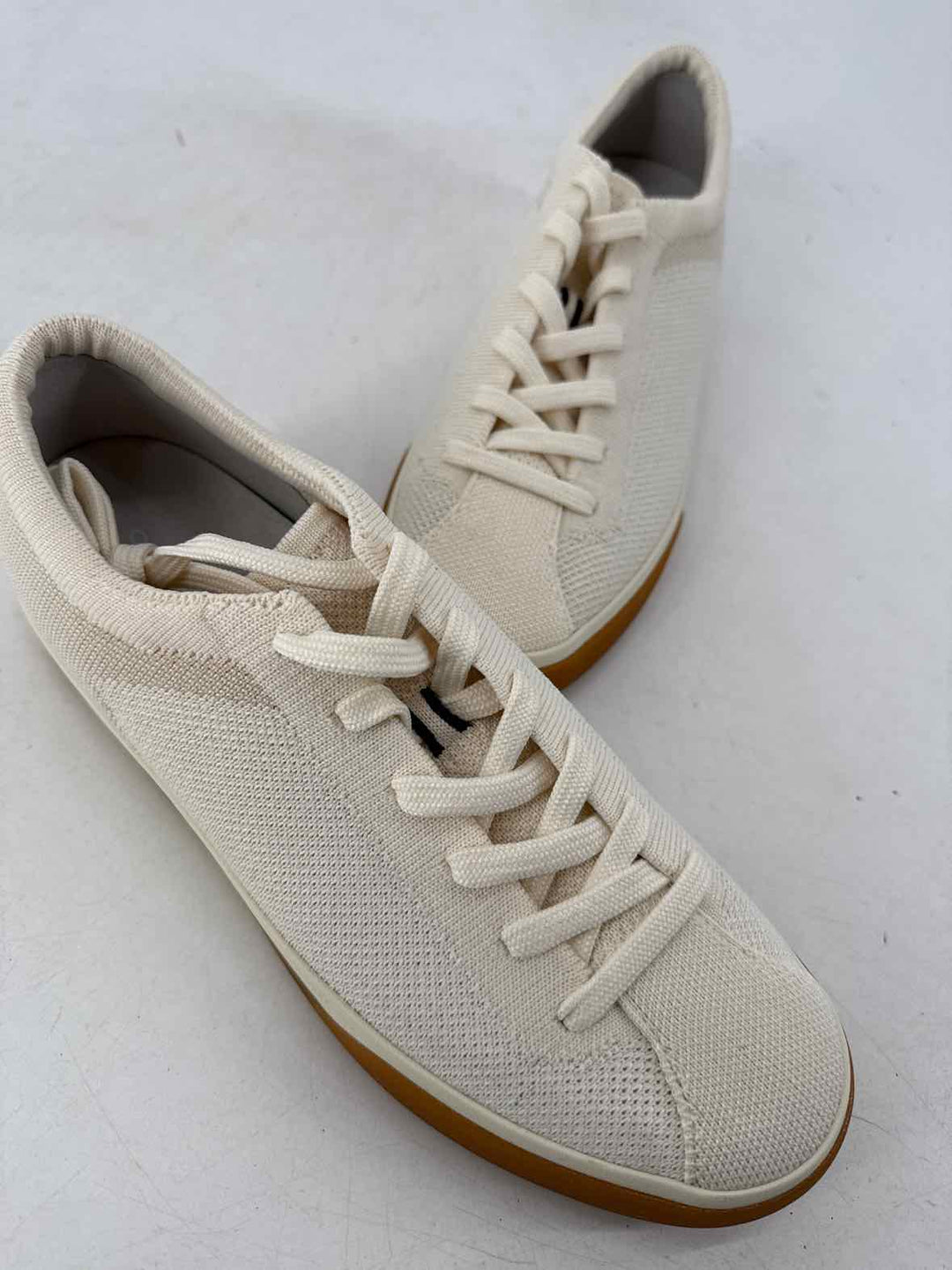 Shoe Size 9 ROTHY'S Ivory Knit Sneakers