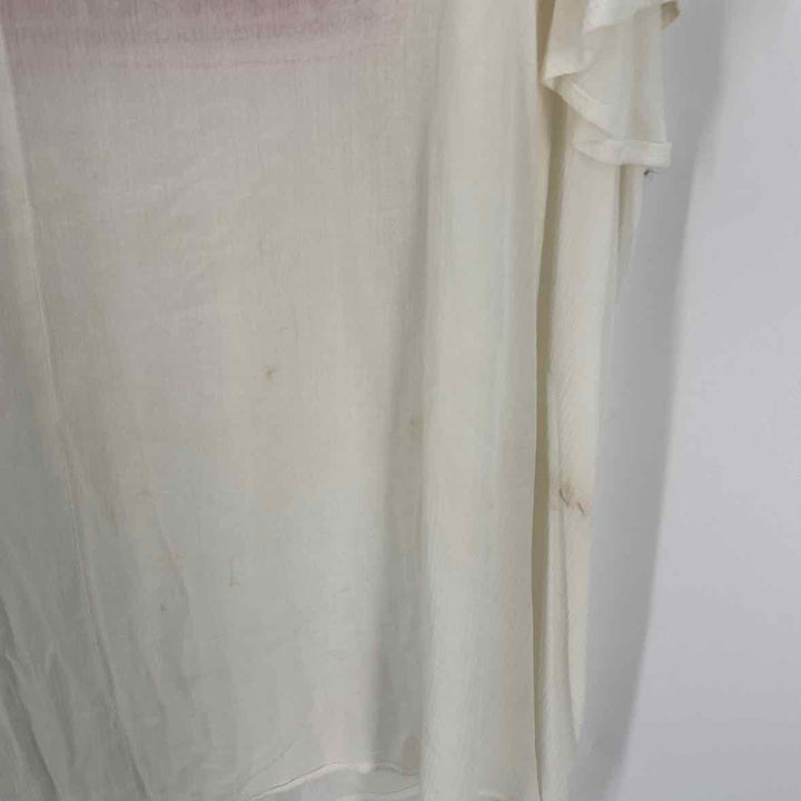 Size 3 Torrid White Shirt