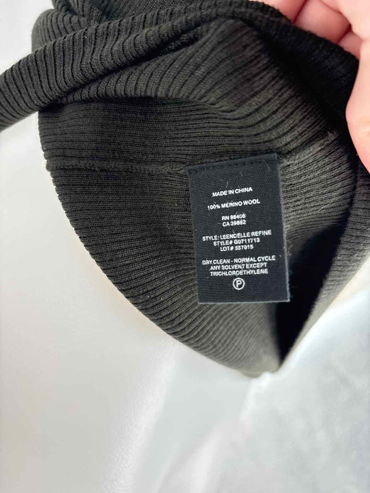 Size Petite THEORY Olive Shirt