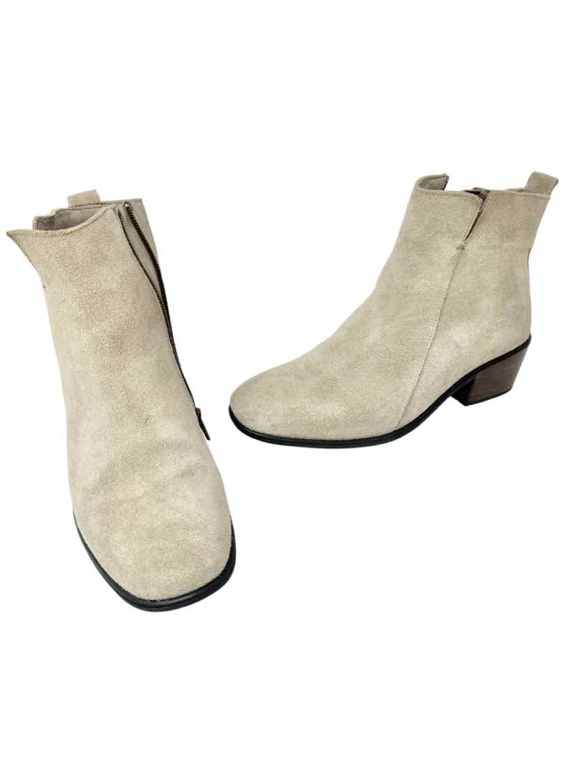 Shoe Size 39 NAOT Tan Boots