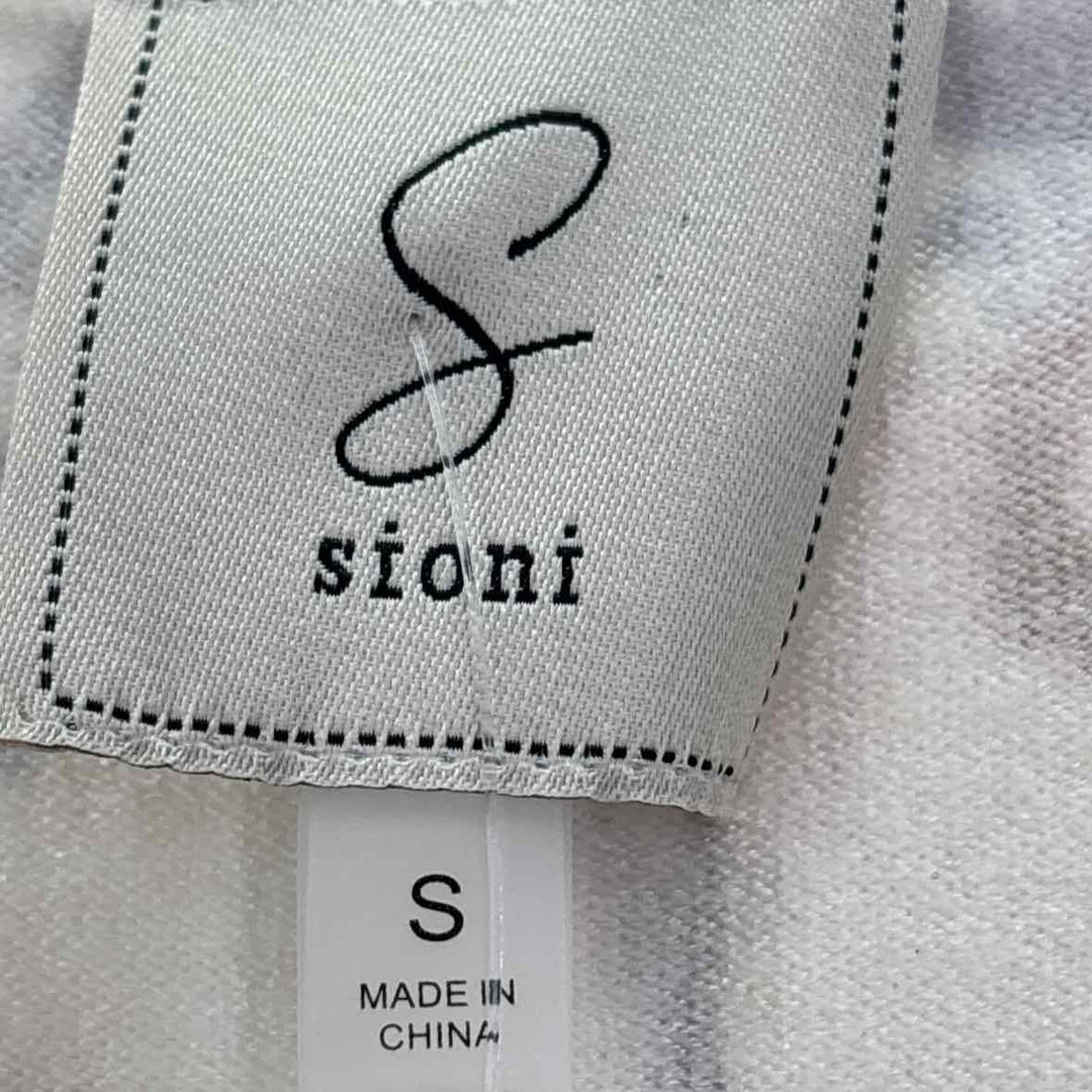 Size S Cream Sweater