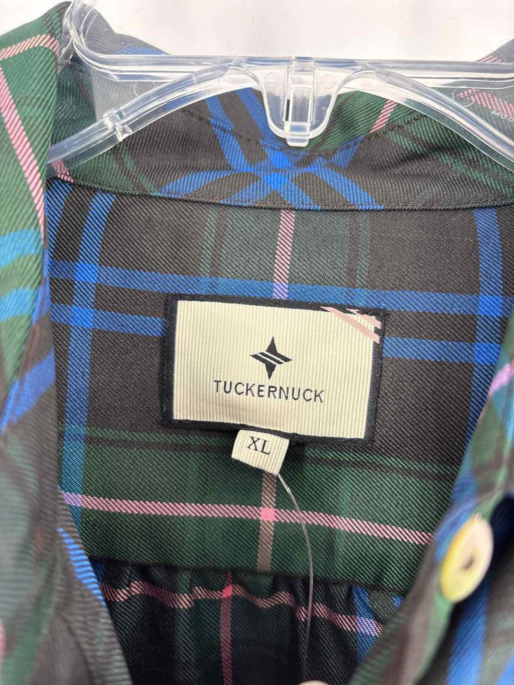 Size XL TUCKERNUCK Green Shirt