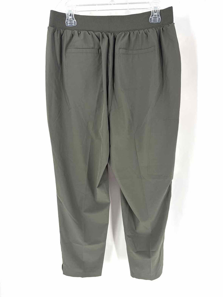 Size M Green Pants