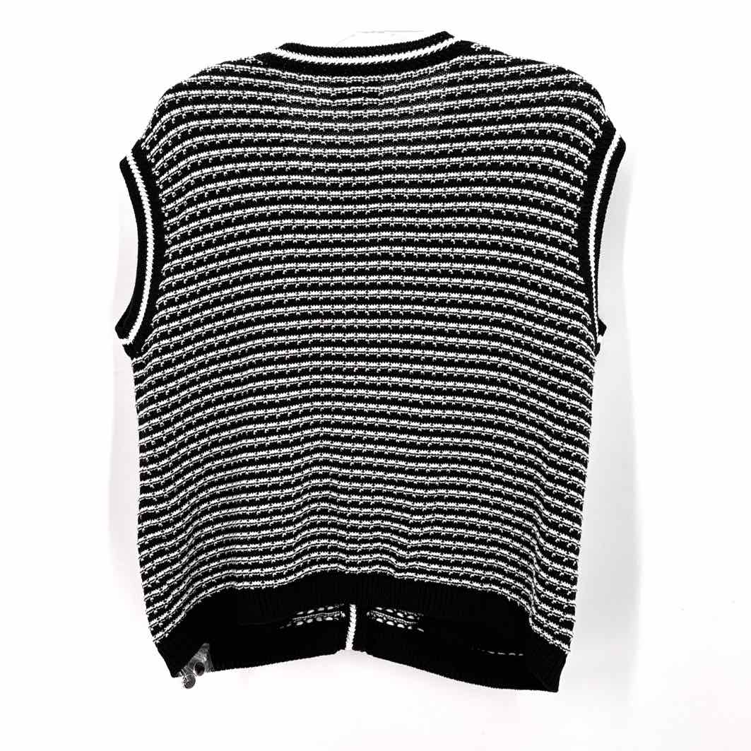 Size XL EVEREVE Multi-Color Knit Vest