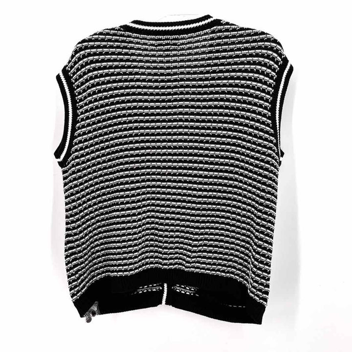 Size XL EVEREVE Multi-Color Knit Vest