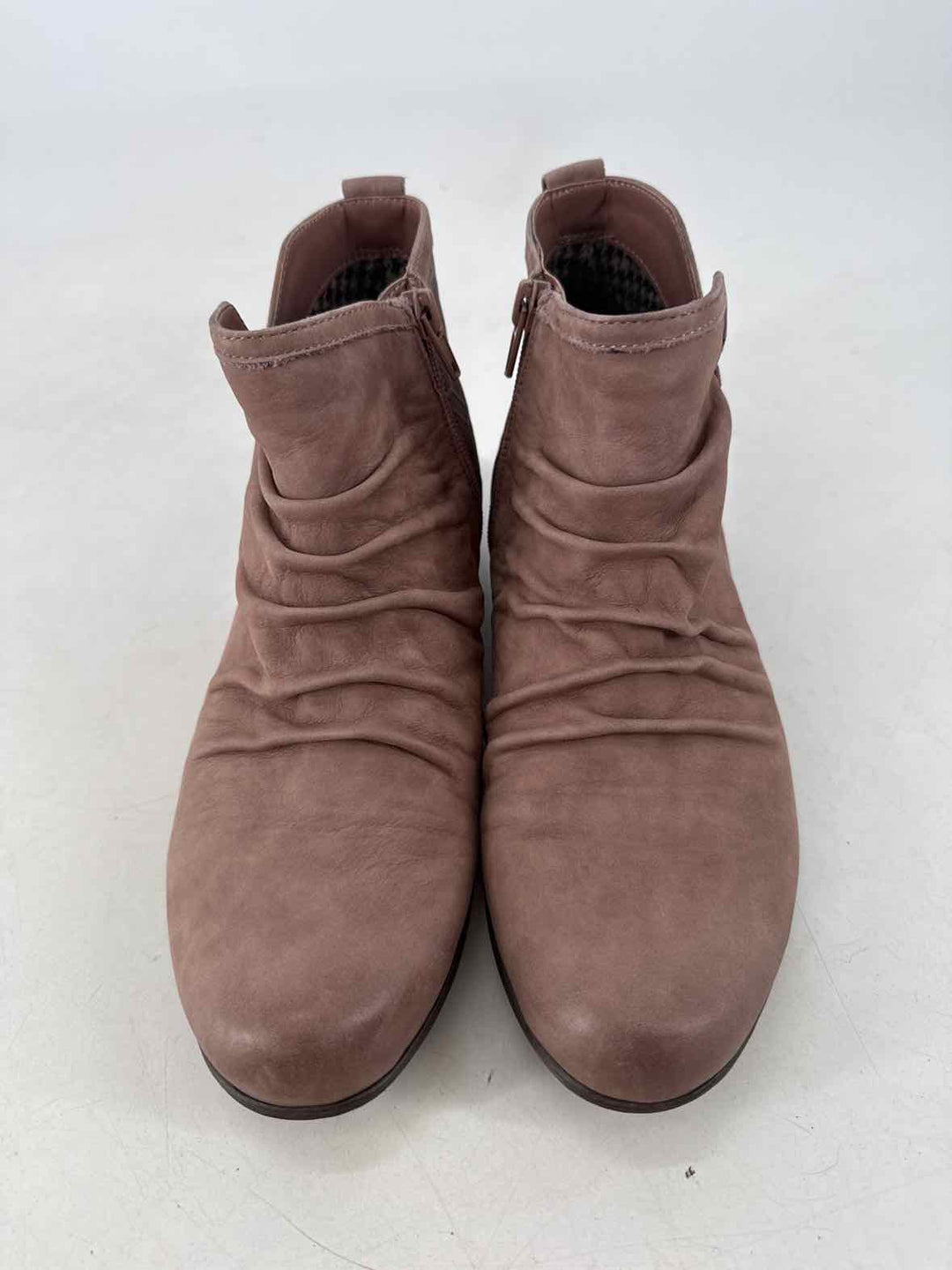 Shoe Size 7.5 ROCKPORT Pink Boots