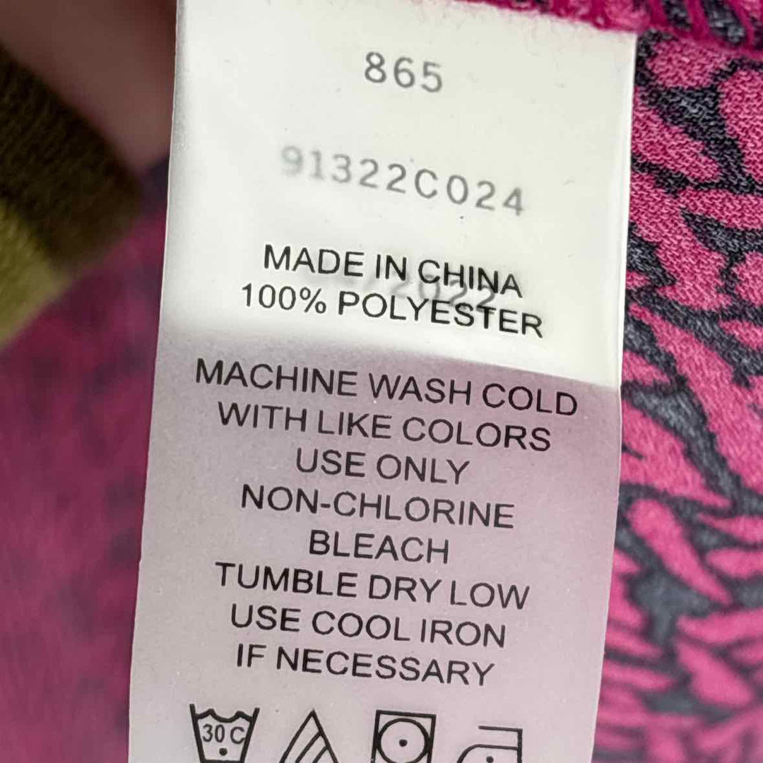 Size XL Vince Camuto Fuschia Shirt