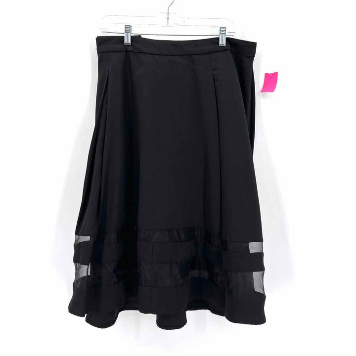 Size 22 Torrid Black Skirt