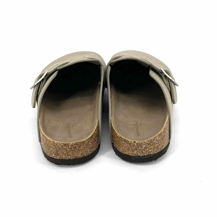 Shoe Size 10 UNIVERSAL THREAD Taupe Clogs