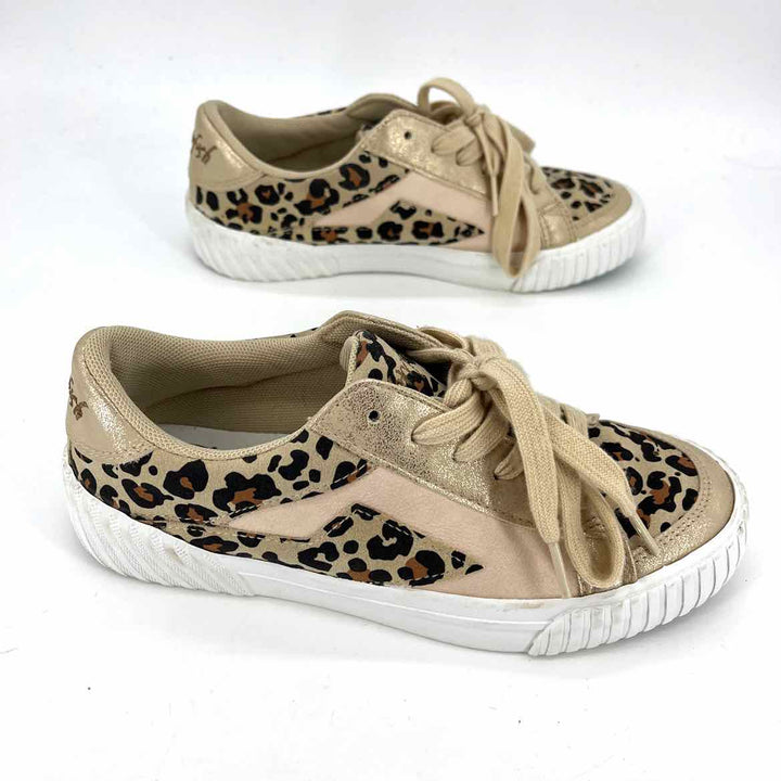 Shoe Size 6 BLOWFISH Tan Sneakers