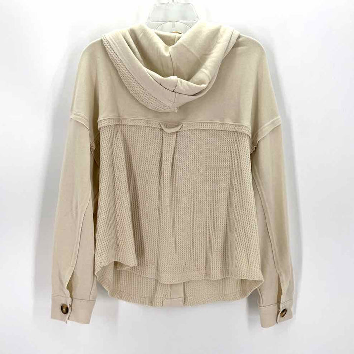 Size M Cream Thermal Jacket