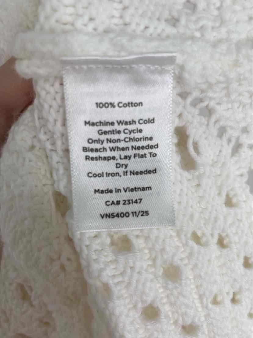 Size M/L Talbots White Knit Sweater