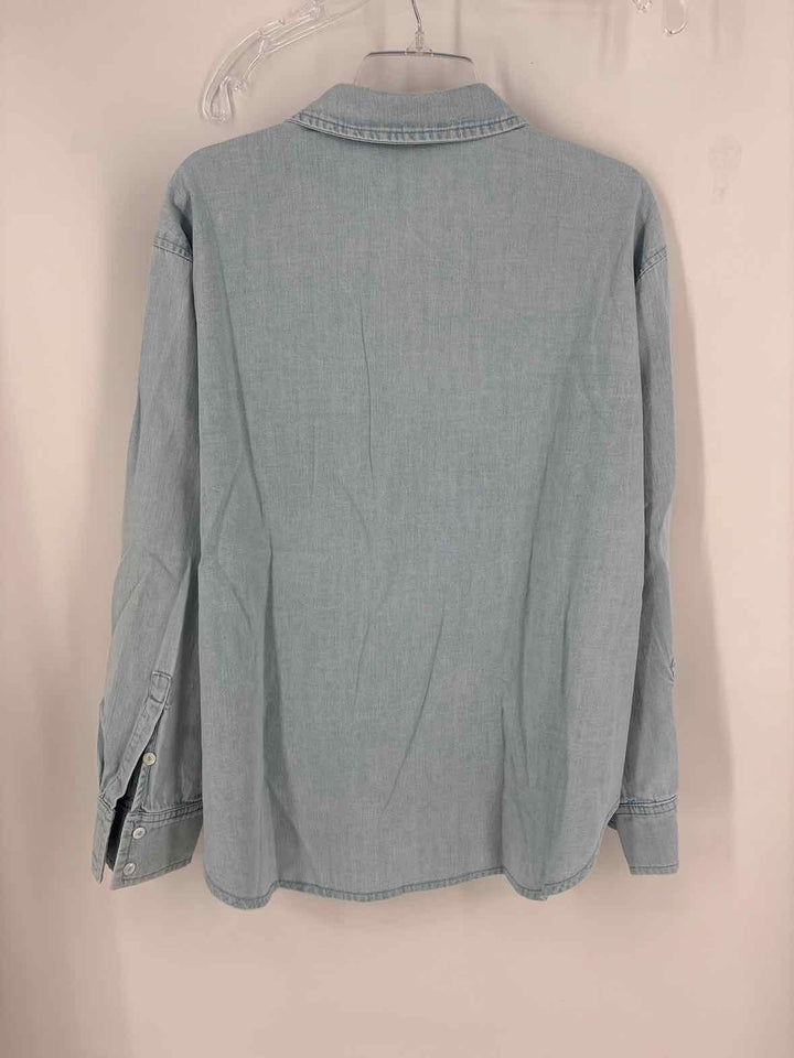 Size XL TUCKERNUCK Denim Shirt