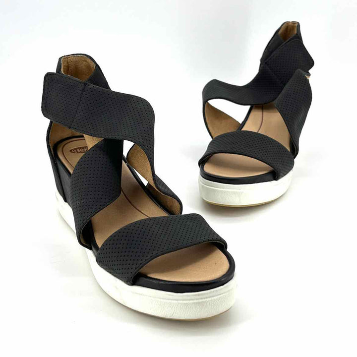 Shoe Size 7.5 dr scholls Black Sandals