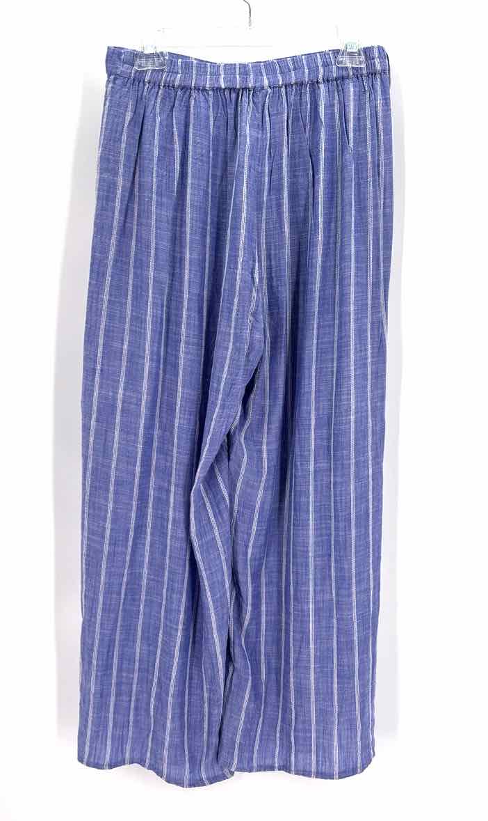 Size M ELAN Blue Pants