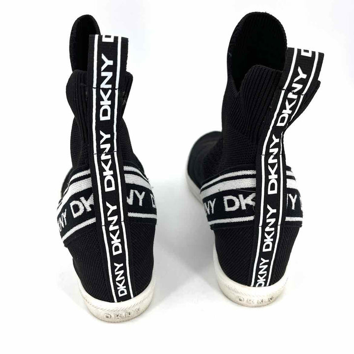 Shoe Size 8.5 DKNY Black Sneakers