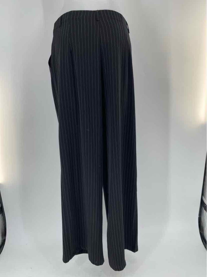 Size M MAX STUDIO Black Print Pants