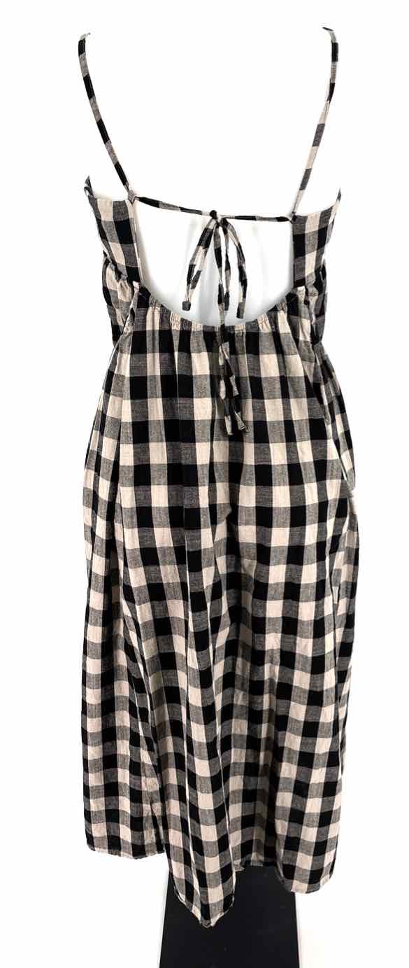Size M Multi-Color Dress