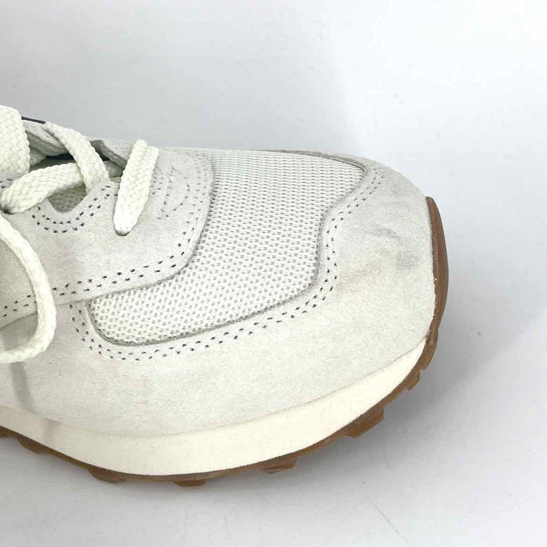 Shoe Size 11 New Balance Cream Mesh Faux Leather Sneakers