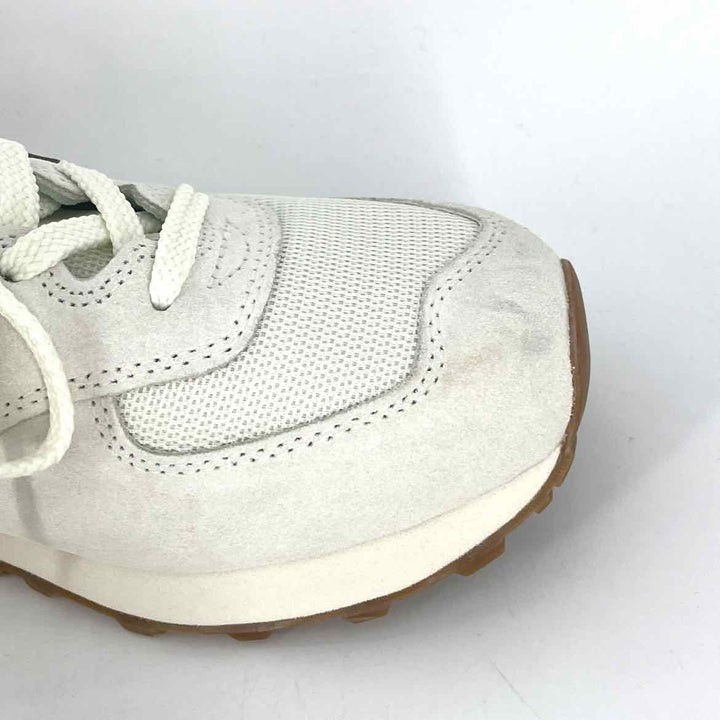 Shoe Size 11 New Balance Cream Mesh Faux Leather Sneakers