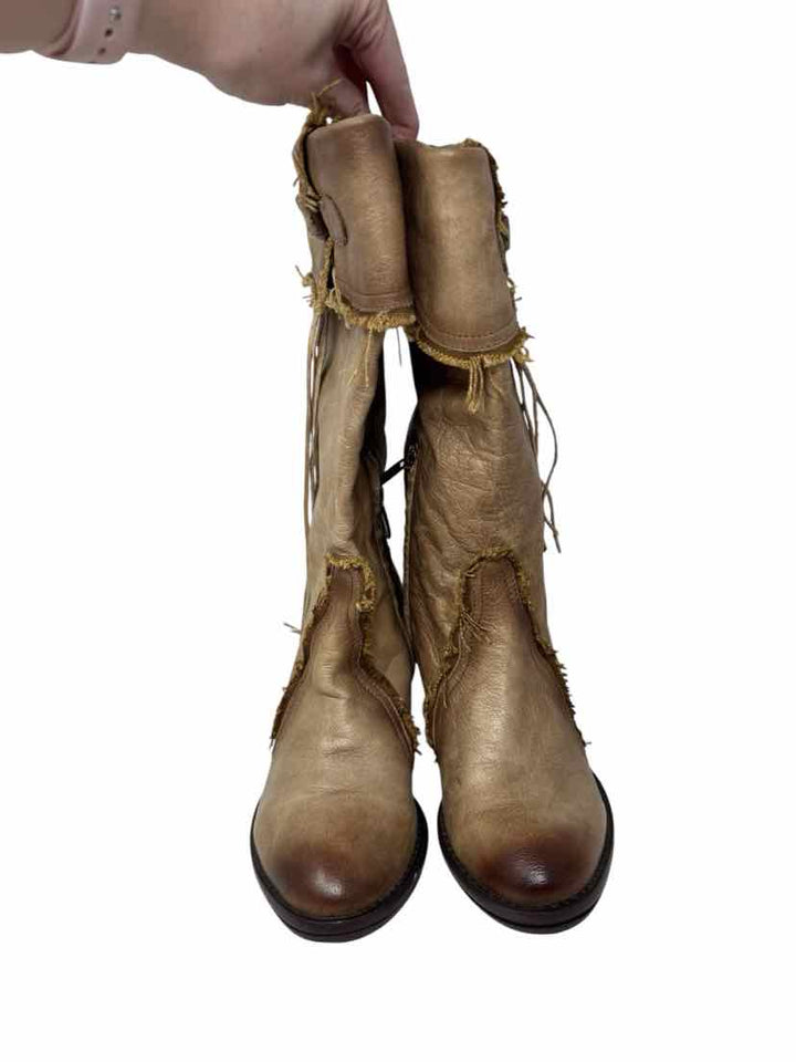 Shoe Size 38 CHOCOLATE BLU Tan Leather Boots