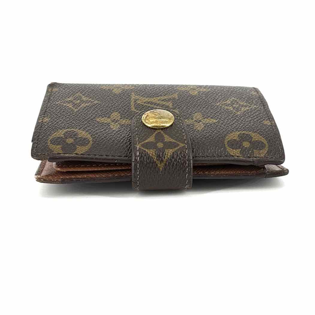 Louis Vuitton Luxury - Wallet