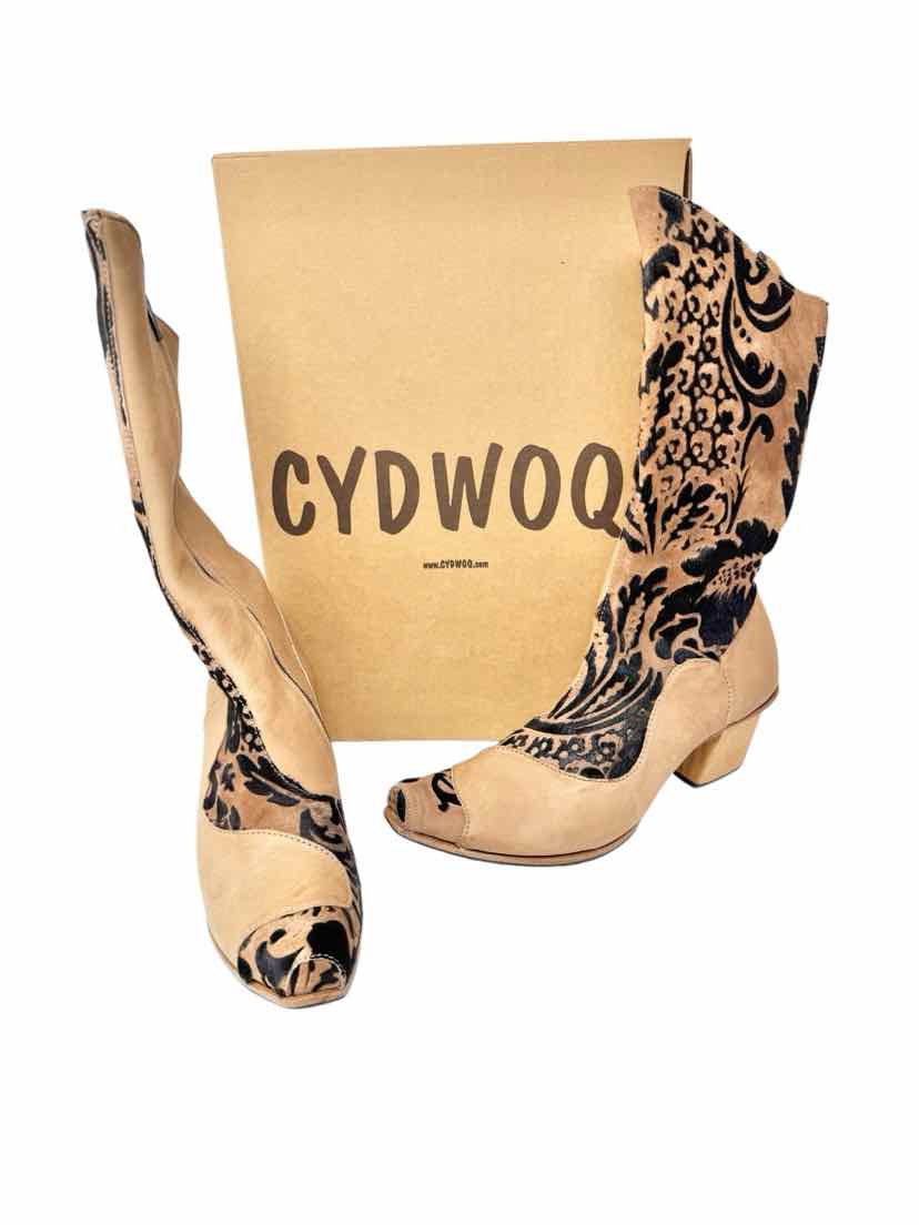 Shoe Size 38 Tan Leather Boots