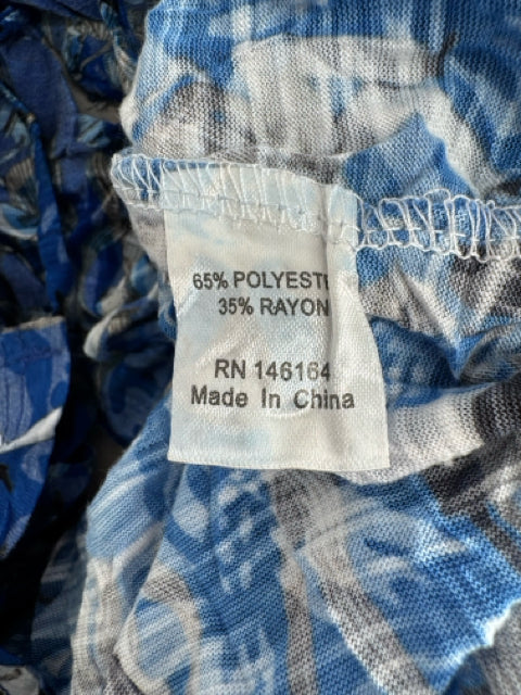 Size M Blue Shirt