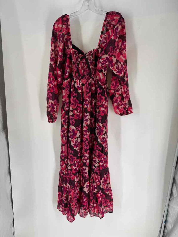 Size L MINK PINK Fuschia Dress