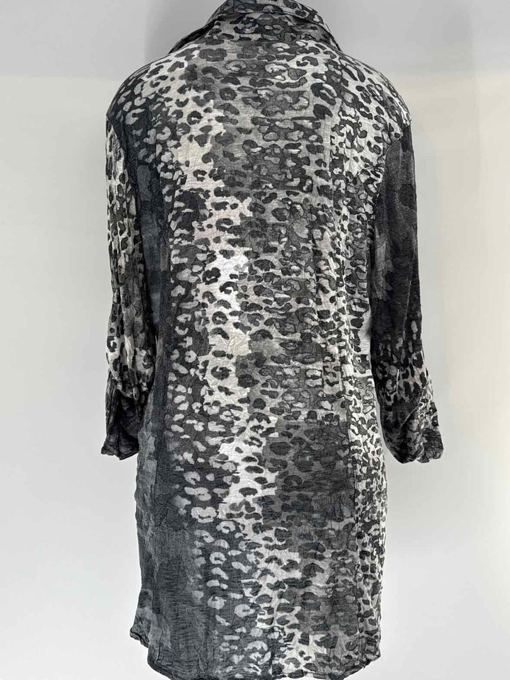 Size XXL Gray Shirt