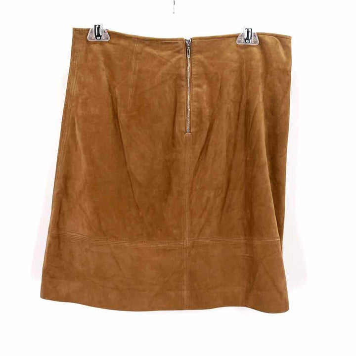 Size 6 TAHARI Tan Suede Skirt