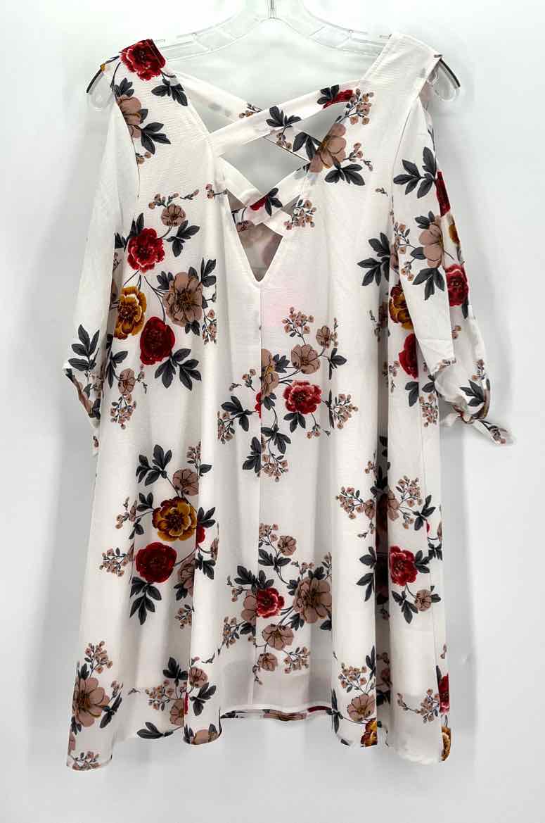 Size S Umgee White Dress