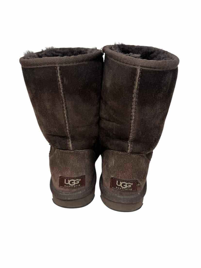 Shoe Size 6 Ugg Brown Boots