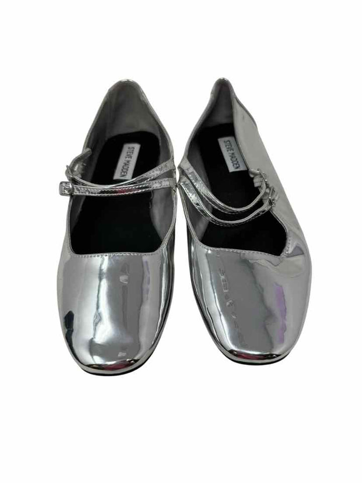 Shoe Size 7.5 Steve Madden Silver Flats
