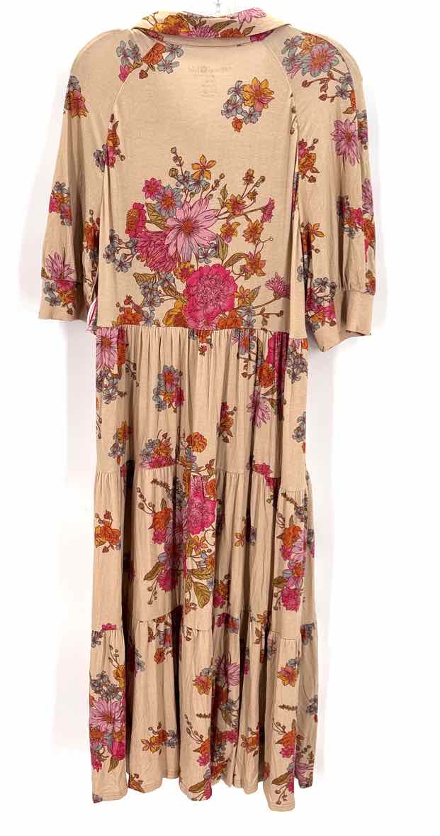 Size S Tan Knit Dress