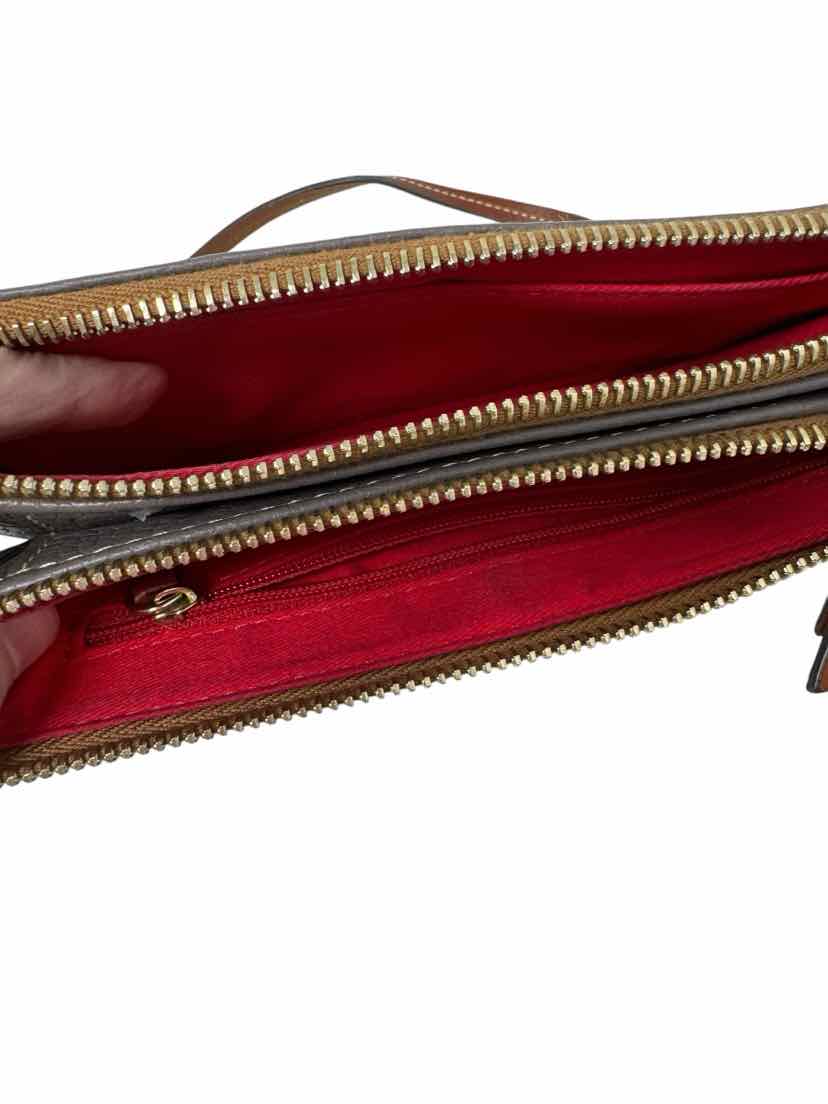 Dooney & Bourke Purse