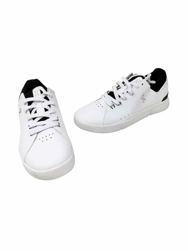 Shoe Size 40 ON CLOUD White Leather Sneakers