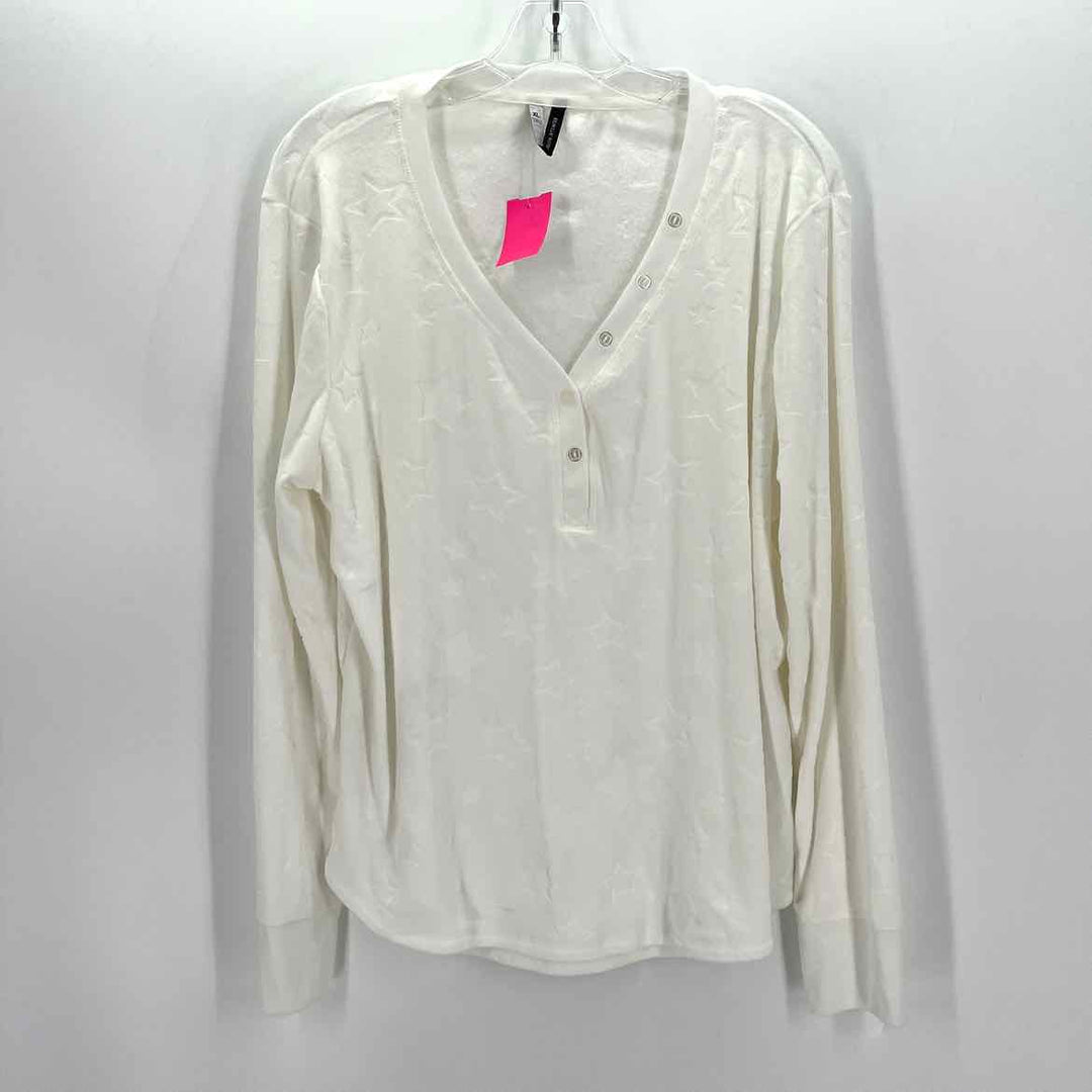 Size XL White Shirt