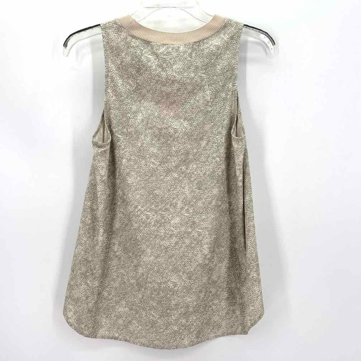 Size XS Athleta Gray Shirt