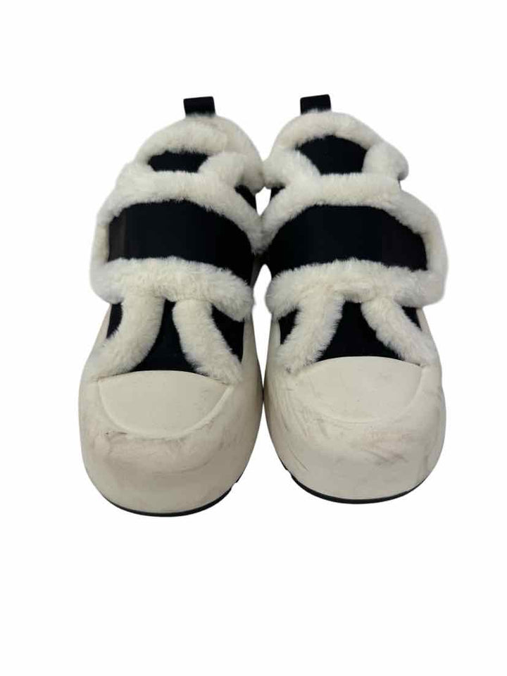 Shoe Size 38 Ivory Flats